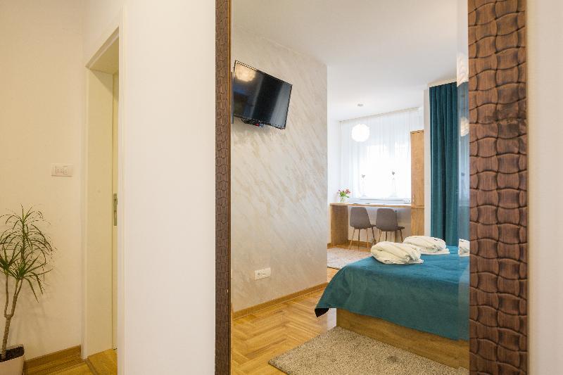 Thomas Residence Belgrade Luaran gambar