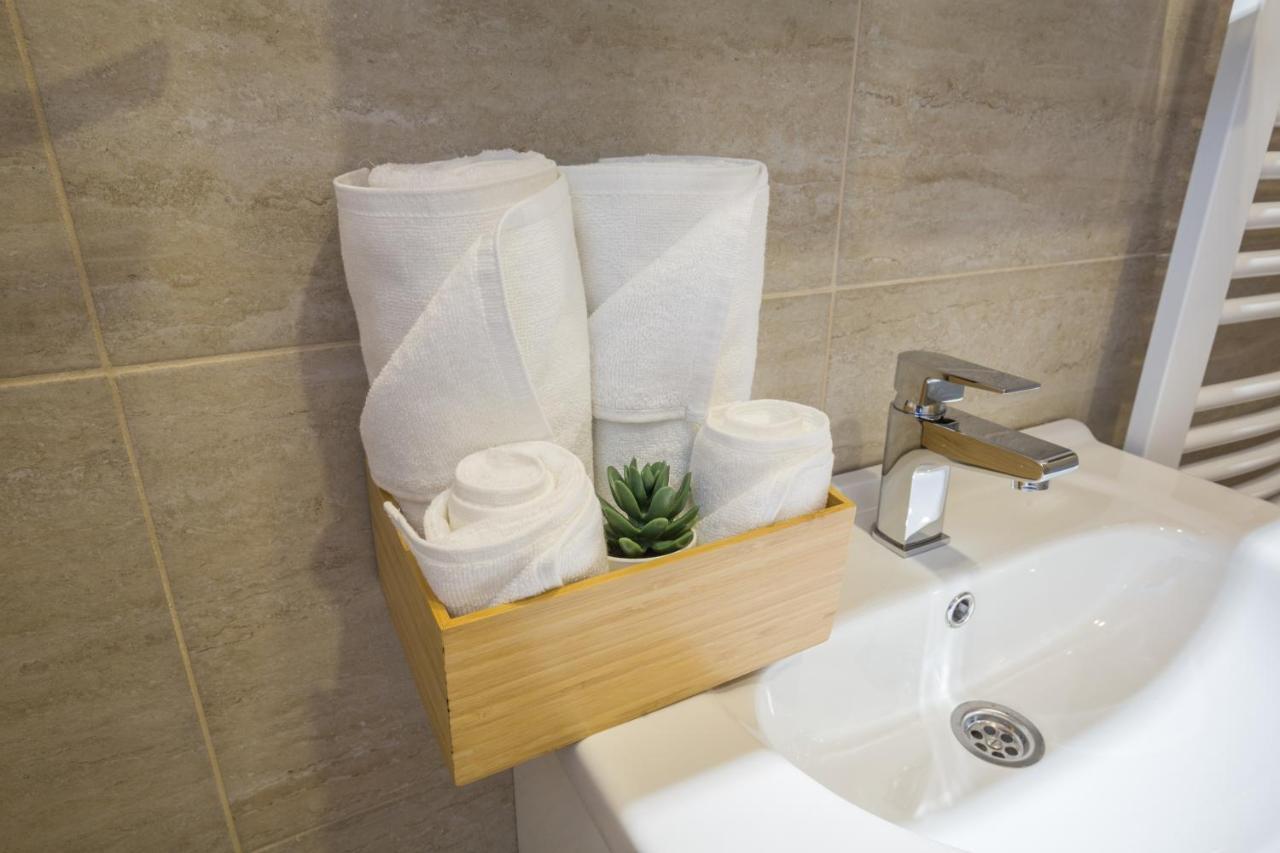 Thomas Residence Belgrade Luaran gambar